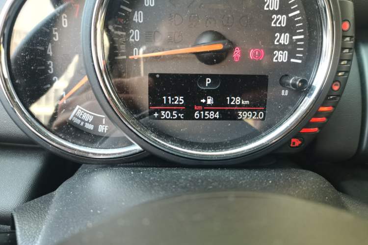 Used  MINI 2016 1.2T ONE Pioneer Edition
