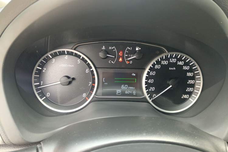 Used Nissan Sylphy 2019 1.6XV CVT Smart Connect Luxury Edition China VI Standard