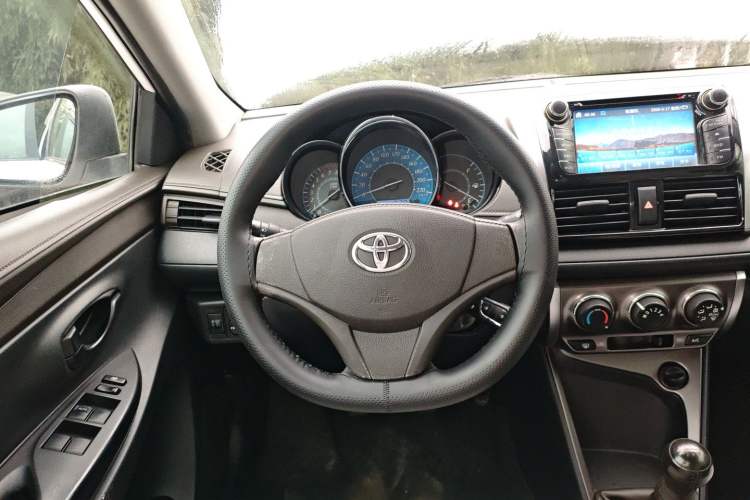Used Toyota YARiS L Zhi Xian 2014 1.3E Manual Charm Edition