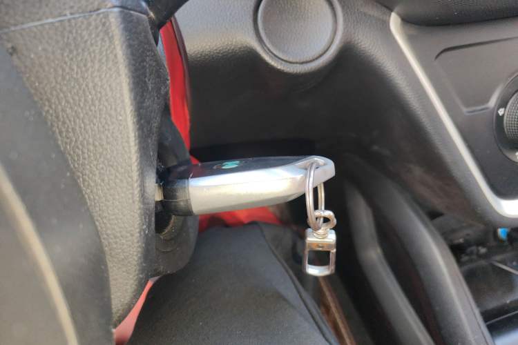 Used Wuling Hongguang S3 2018 1.5L Manual Comfort Model China V Standard
