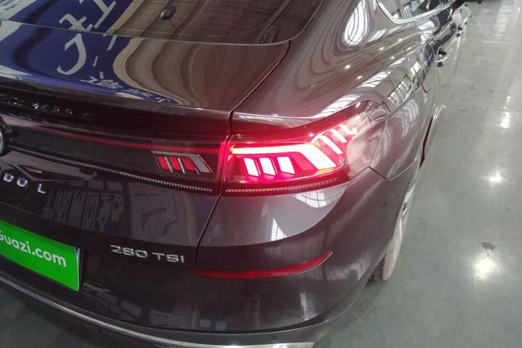 Used Volkswagen Lamando 2022 Lavida L 280TSI DSG Cool & Spicy Edition
