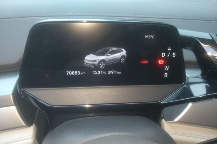 Used Volkswagen ID.6 CROZZ 2021 Long-Range PURE+ Edition
