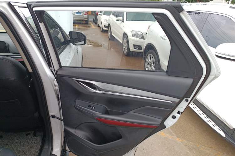 Used Changan CS55PLUS 2020 1.5T Automatic Colorful Model
