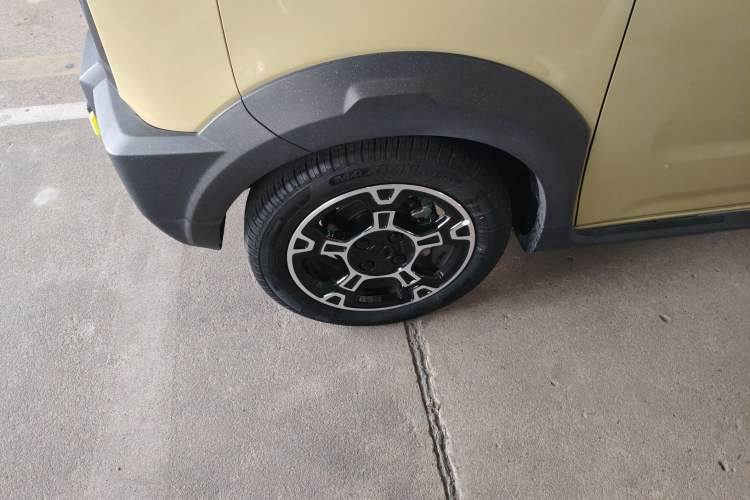 Used  Panda 2025 210km Panda Rider
