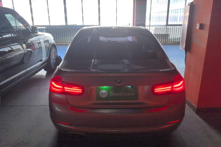 Used BMW 3 Series 2018 320Li Fashion Model
