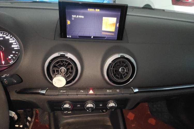 Used Audi A3 2020 Limousine 35 TFSI Fashion Edition China VI Emission Standard