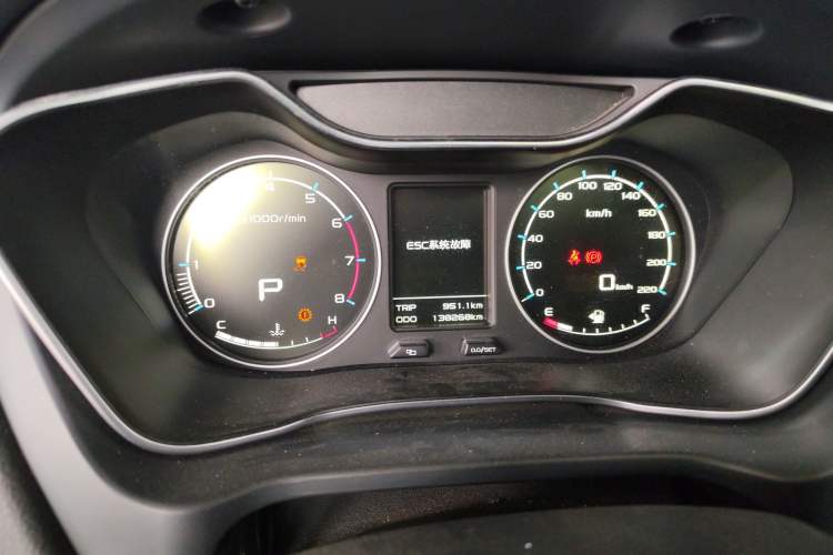 Used Geely Auto Vision X6 2016 1.3T CVT Flagship Model