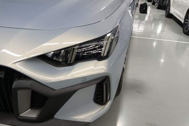 Used GAC Trumpchi EMPOW 2023 Shadow Leopard H Smart Hybrid Edition
