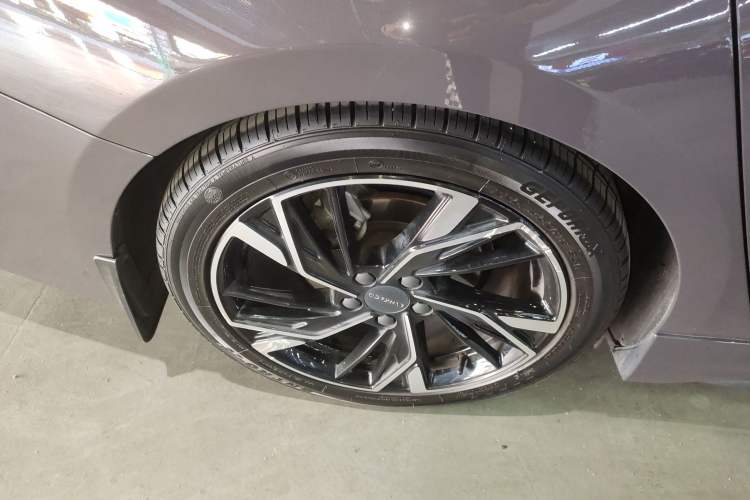 Used Lynk & Co 03 2025 1.5TD DCT Champion Edition Pro
