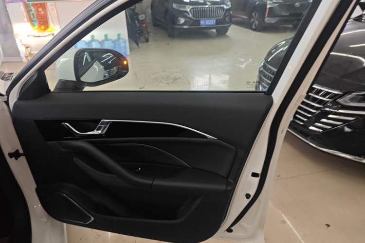 Used Bestune B70 2025 Dragon Edition 1.5T Enjoyment Model
