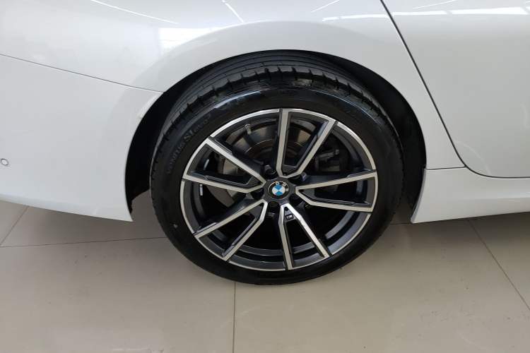 Used BMW 3 Series 2024 325Li M Sport Package