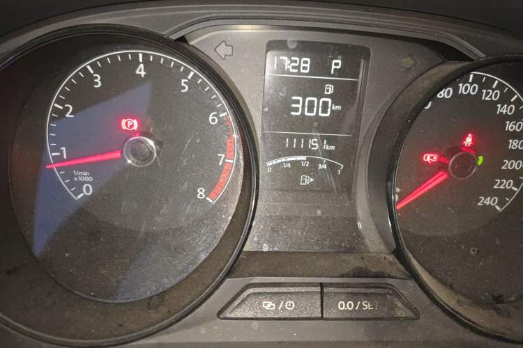 Used Volkswagen Lavida 2015 1.6L Automatic Fashion Edition