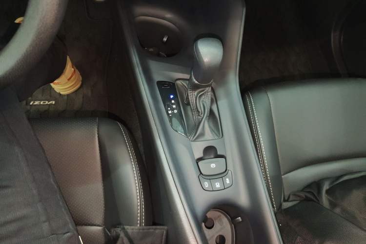 Used Toyota IZOA 2021 2.0L Yidong Edition
