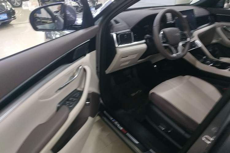 Used BYD Song PLUS New Energy 2025 DM-i 112KM Prestige Model