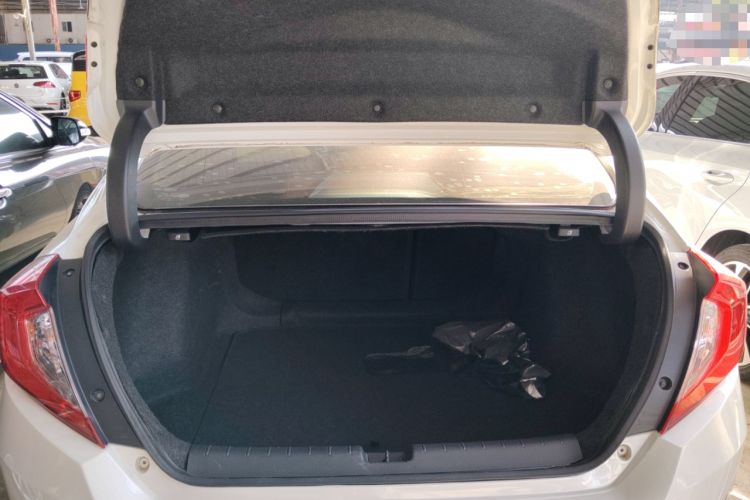 Used Honda Civic 2019 220TURBO CVT Power Edition China VI Emission Standard
