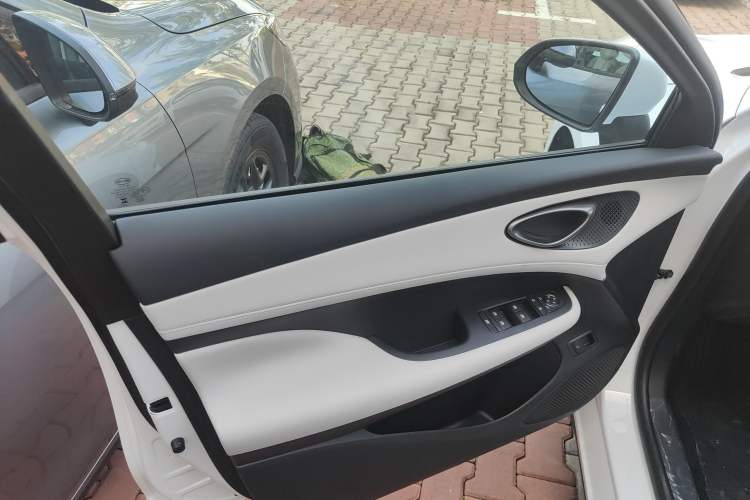 Used BYD Seal 05 DM-i 2025 DM-i Smart Drive 55KM Luxury Model
