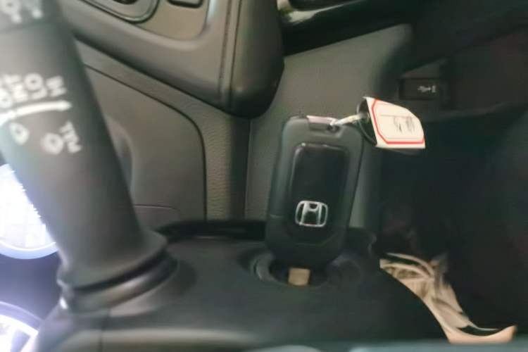 Used Honda Vezel 2020 1.5L CVT Pioneer Edition