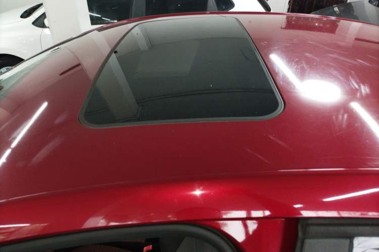 Used Chevrolet Cruze 2017 1.5L Automatic Pioneer Sunroof Edition
