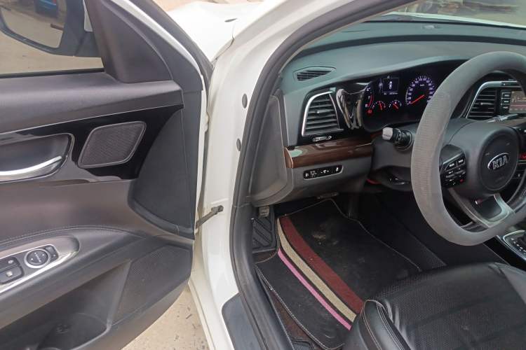 Used Kia K4 2014 1.6T Automatic Turbo