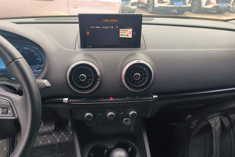 Used Audi A3 2018 30th Anniversary Edition Limousine 35 TFSI Fashion Model
