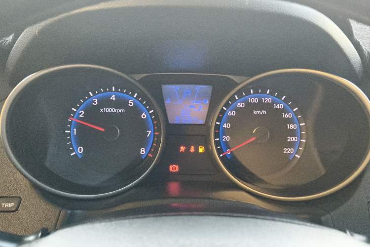 Used Hyundai ix35 2015 2.0L Automatic 2WD Smart Version China V Standard
