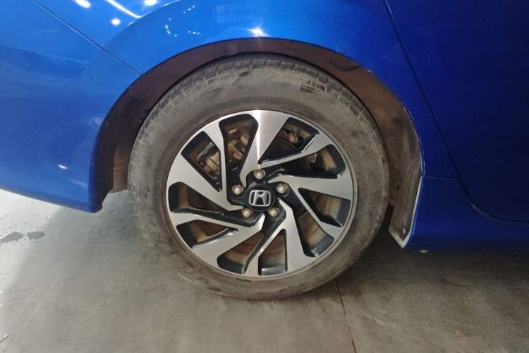 Used Honda Civic 2016 220TURBO CVT Luxury Edition
