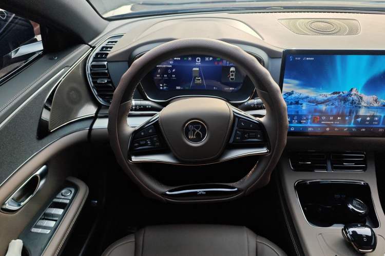 Used BYD Han 2025 DM-i 125KM Elite Model
