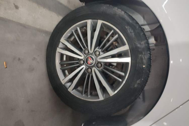 Used Roewe i5 2019 1.5L Automatic 4G Connected Langhao Edition
