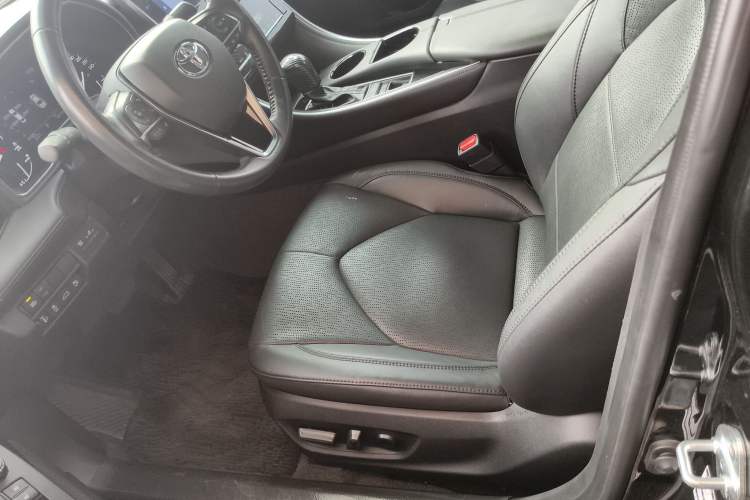 Used Toyota Avalon 2023 2.5L Luxury Edition