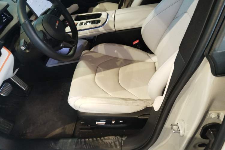 Used  SU7 2024 Four-Wheel Drive Ultra-Long Range Advanced Intelligent Driving Max Edition
