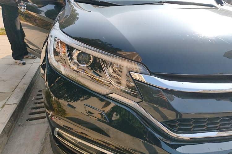 Used Honda CR-V 2015 2.4L Four-Wheel Drive Prestige Edition