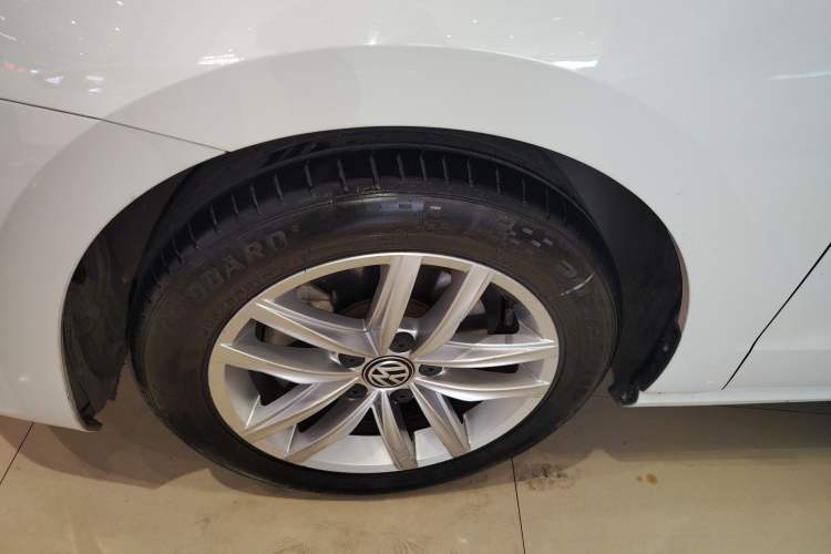 Used Volkswagen Golf Sportsvan 2019 1.6L Automatic Pure Model China V Standard