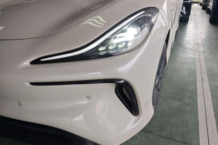 Used  LS6 2023 Max Standard Edition
