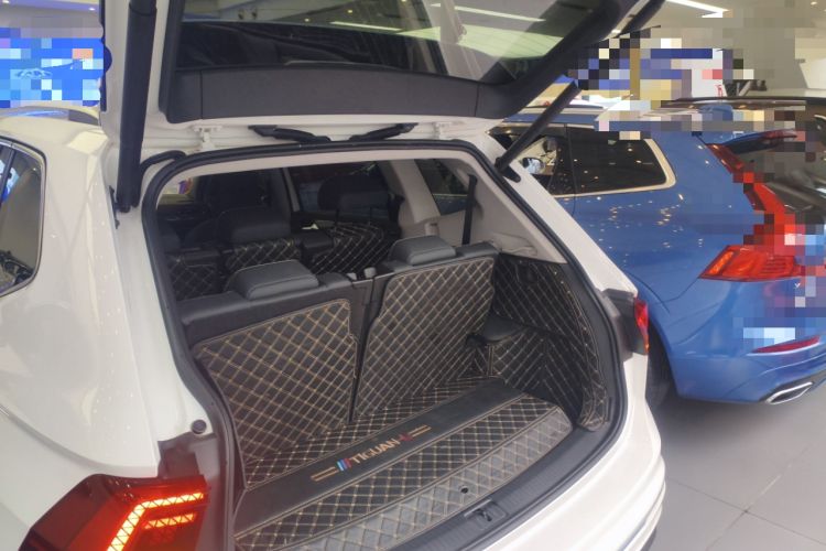 Used Volkswagen Tiguan L 2021 380TSI Automatic All-Wheel Drive R-Line Comfort Plus 7-Seater
