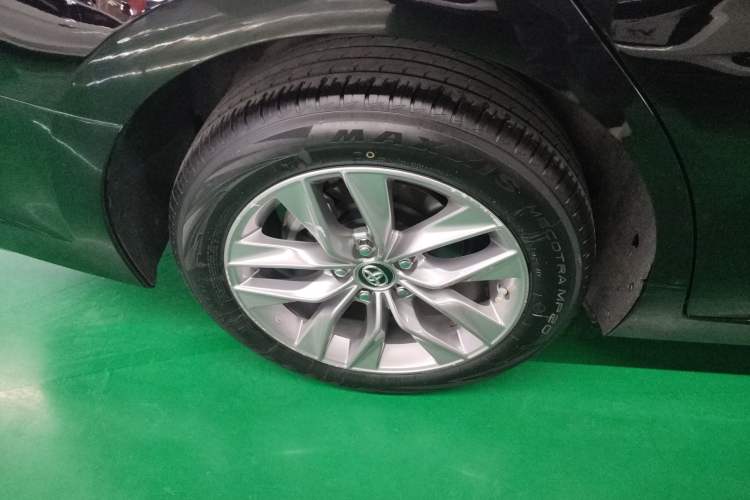 Used Toyota Avalon 2019 2.0L Luxury Edition China VI Standard
