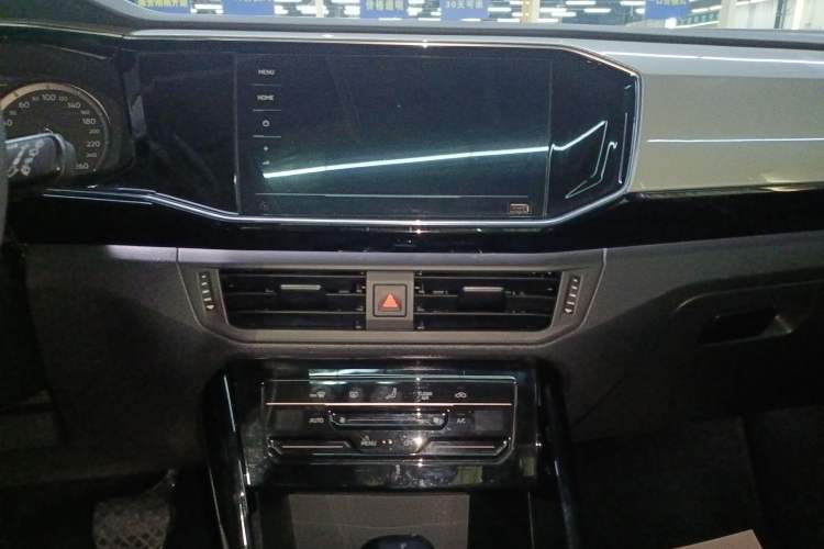 Used Volkswagen Tayron 2020 330TSI Two-Wheel Drive Luxury Smart Connectivity Version
