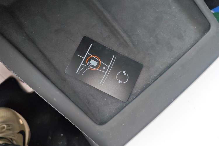 Used Tesla Model 3 2023 Rear-Wheel-Drive Version
