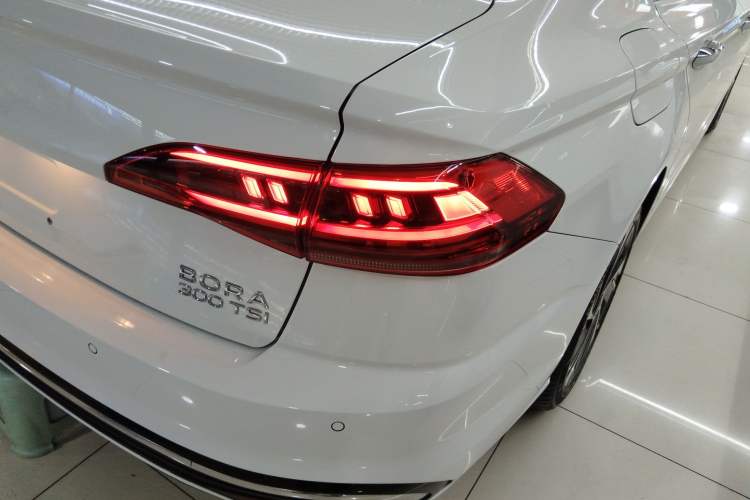 Used Volkswagen Bora 2023 300TSI DSG Prestige Edition