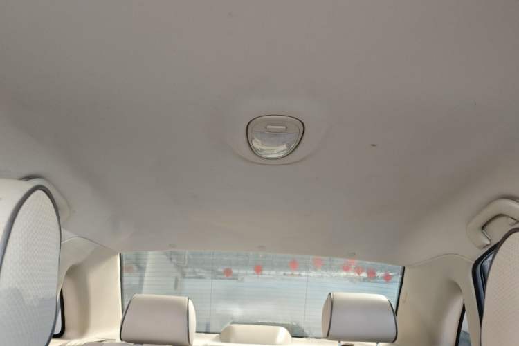 Used Buick Excelle 2015 1.5L Automatic Classic Model
