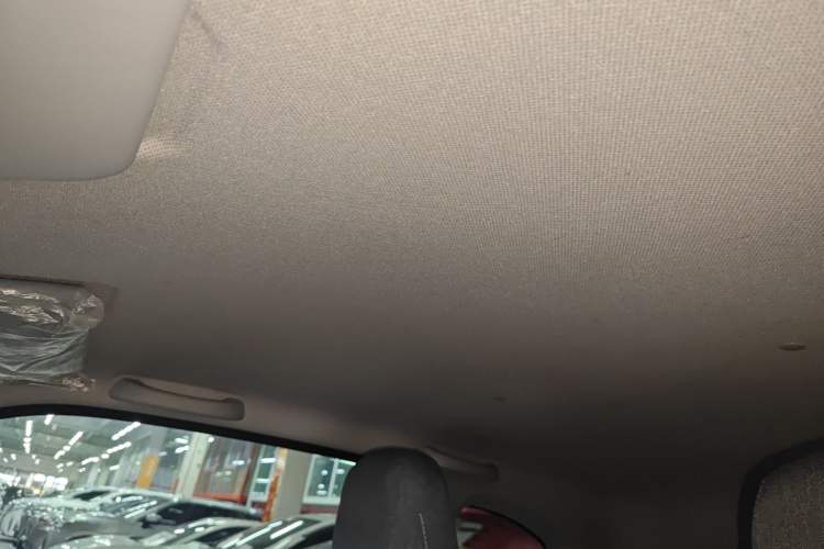 Used Wuling Hongguang MINIEV 2021 Macaron Premium Model – Lithium Iron Phosphate