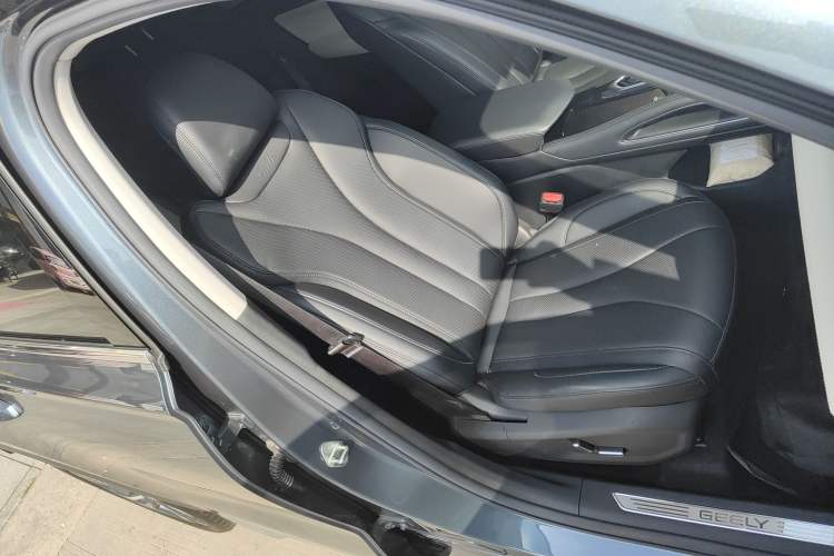 Used Geely Auto Monjaro L 2023 2.0TD High-Power Automatic Two-Wheel Drive Flagship Version