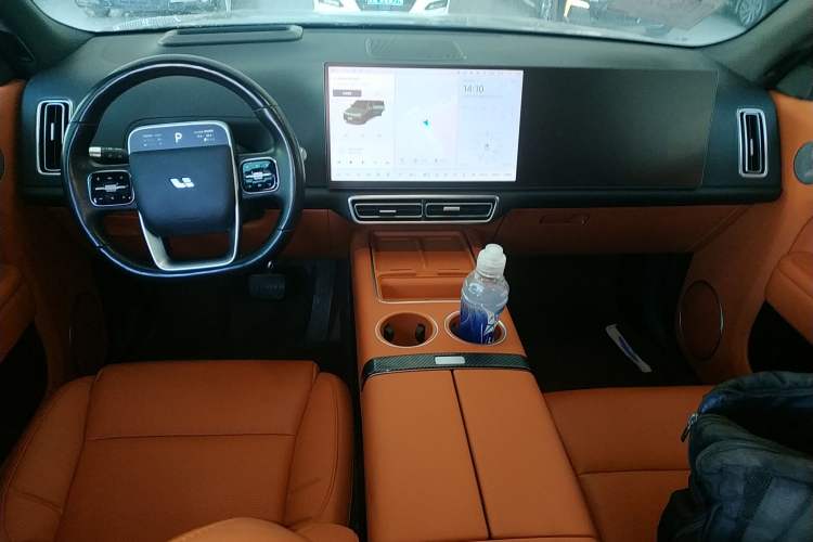 Used Li Auto L8 2023 Pro Model