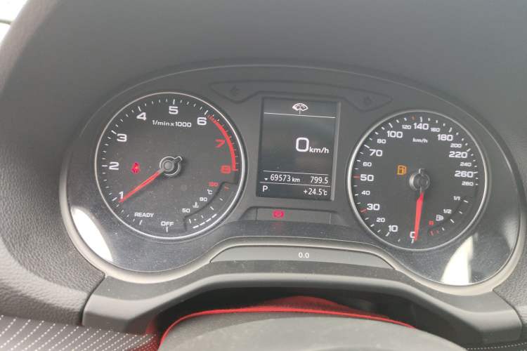 Used Audi Q2L 2021 35 TFSI Fashion Dynamic Model
