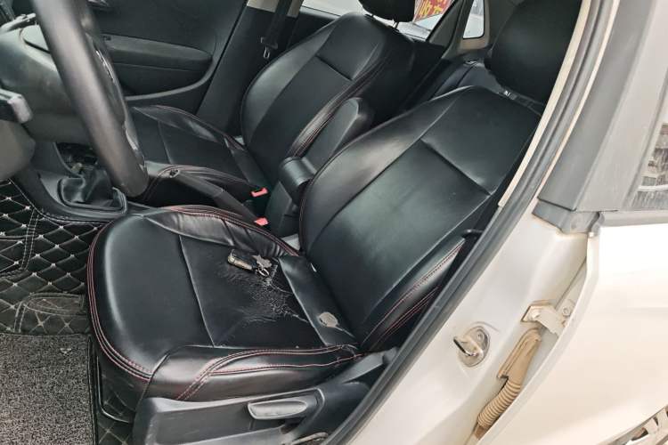 Used Volkswagen Polo 2016 1.4L Manual Fashion Model