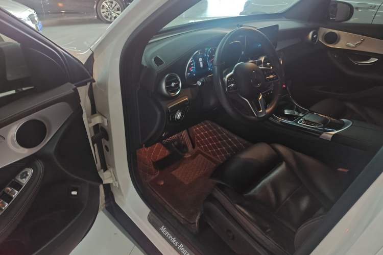 Used Mercedes-Benz GLC 2020 Facelifted GLC 260 L 4MATIC Dynamic Edition
