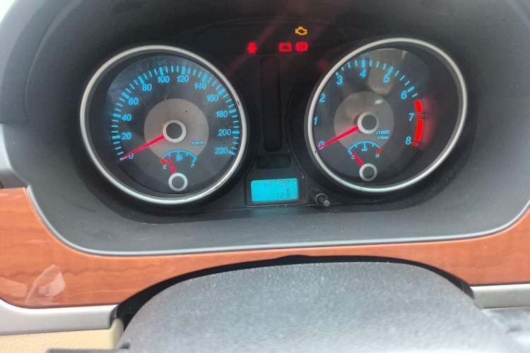 Used Buick Excelle 2013 1.5L Manual Luxury Model
