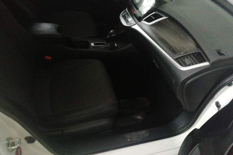 Used Honda Jade 2017 1.8L automatic Comfort version 5 seats