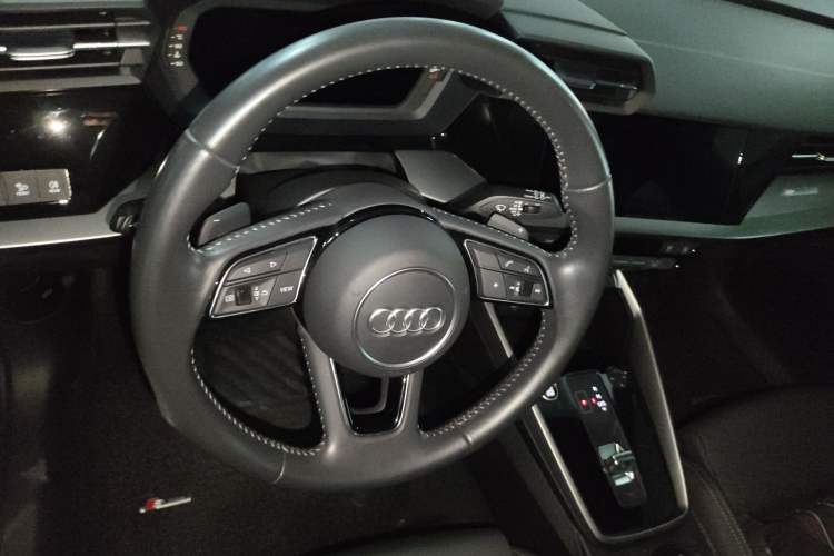 Used Audi A3 2022 Sportback 35 TFSI Fashionable Sports Model
