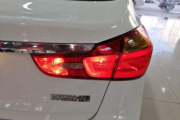 Used Kia K3 2015 1.6L Manual GL
