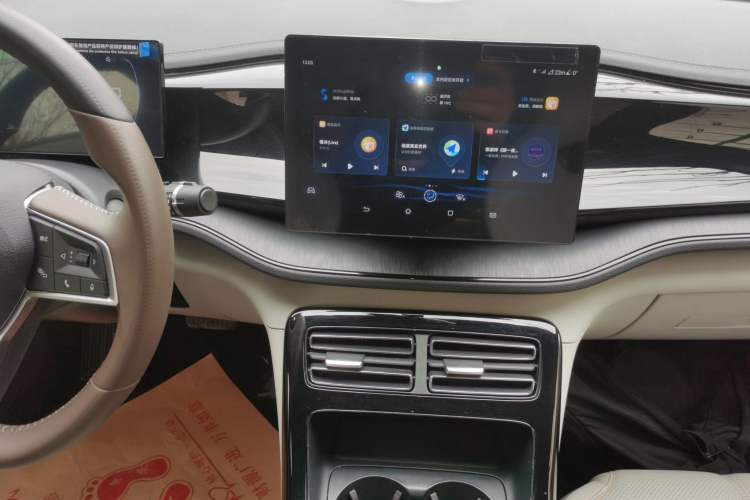 Used BYD Qin PLUS 2024 HONOR Edition DM-i 55KM Leading Model